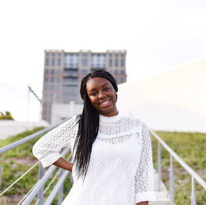 Meet your Posher, Raven